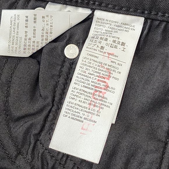 Levi’s Premium 724 Straight Jeans 33 Black NWT - Picture 8 of 9